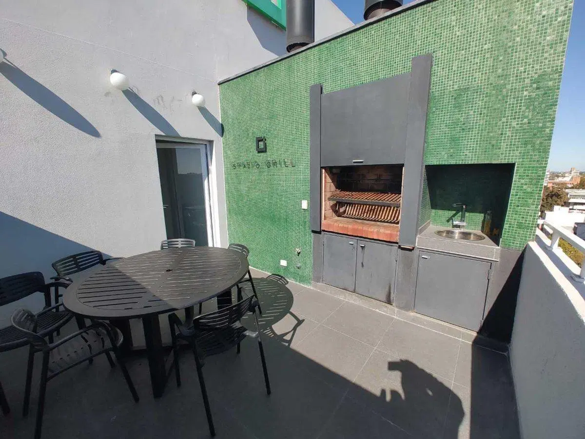 VENTA DEPARTAMENTO 3 AMBIENTES, CASEROS CENTRO! 5