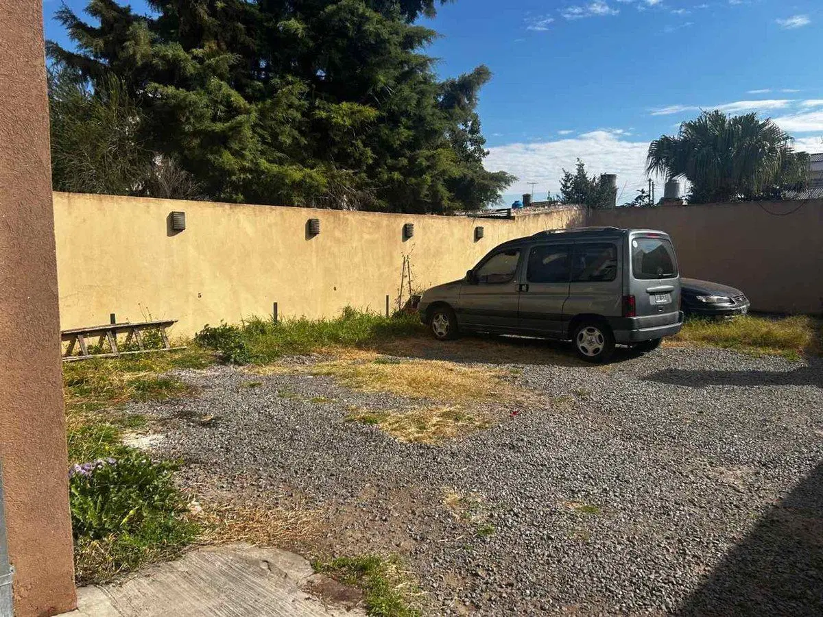 Venta Cochera descubierta en Morón 5