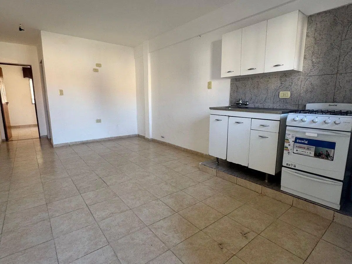 DEPARTAMENTO EN VENTA 2 AMBIENTES. VILLA LUZURIAGA 3