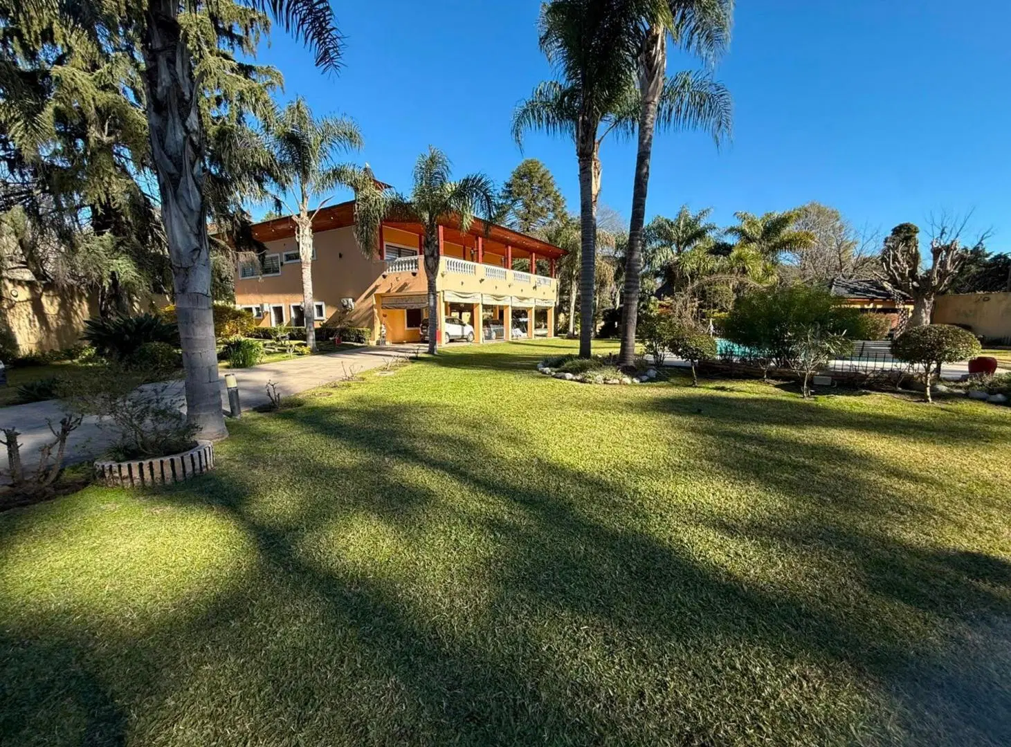 VENTA CASA QUINTA 9 AMBIENTES PARQUE LELOIR 3