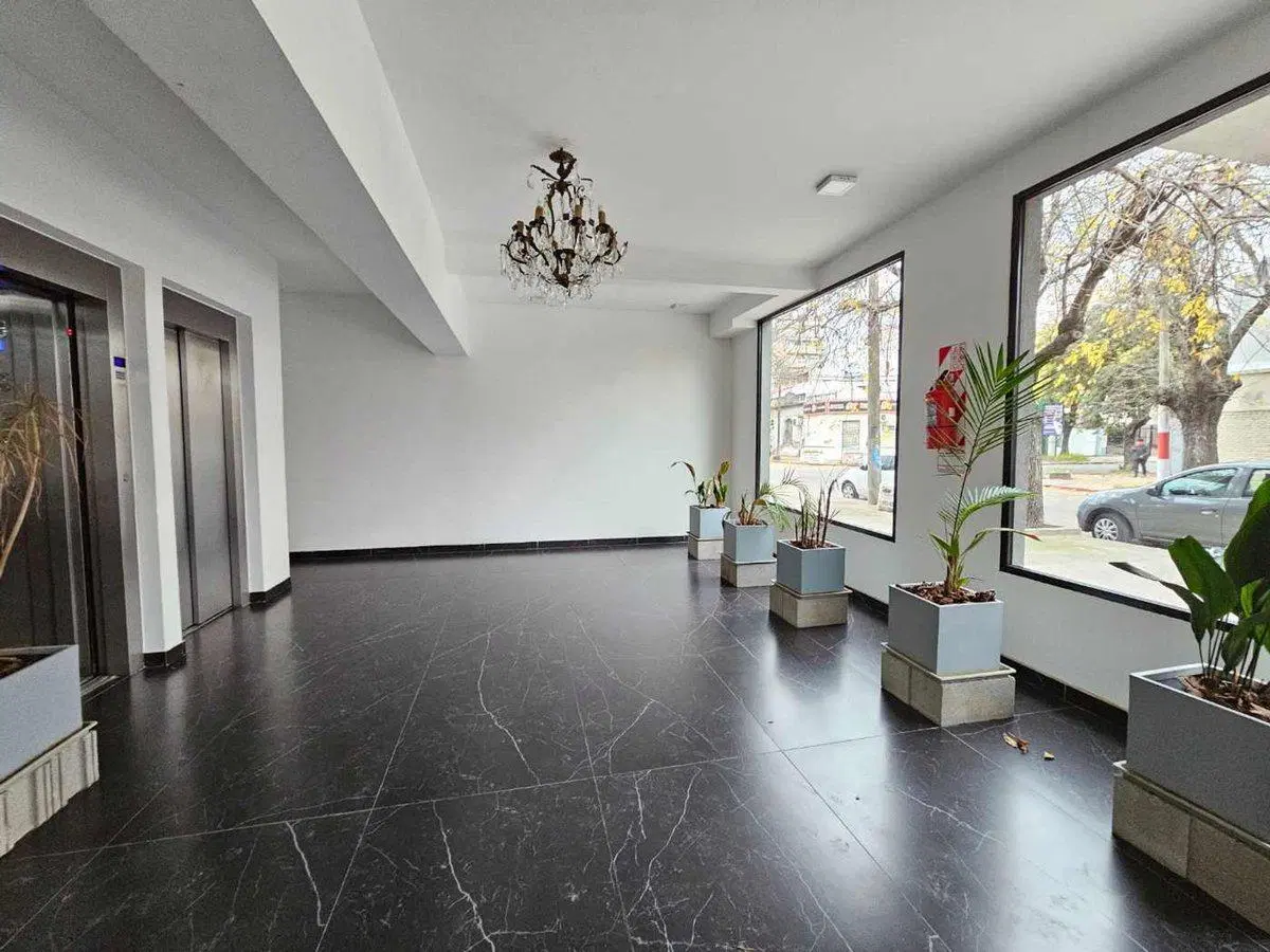 VENTA DEPARTAMENTO DOS AMBIENTES MORON COCHERA CUB 2