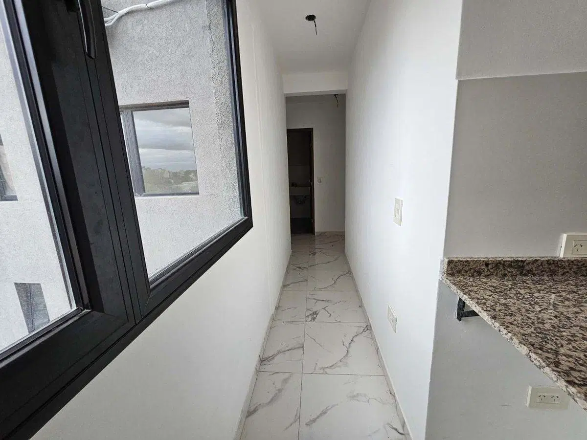 VENTA DEPARTAMENTO DOS AMBIENTES MORON COCHERA CUB 8