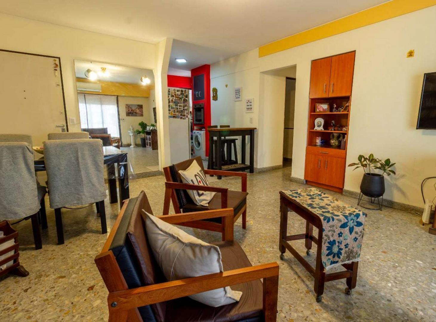 Foto de DEPARTAMENTO 3 AMBIENTES MONTE CASTRO C/ BALCON, imagen 4