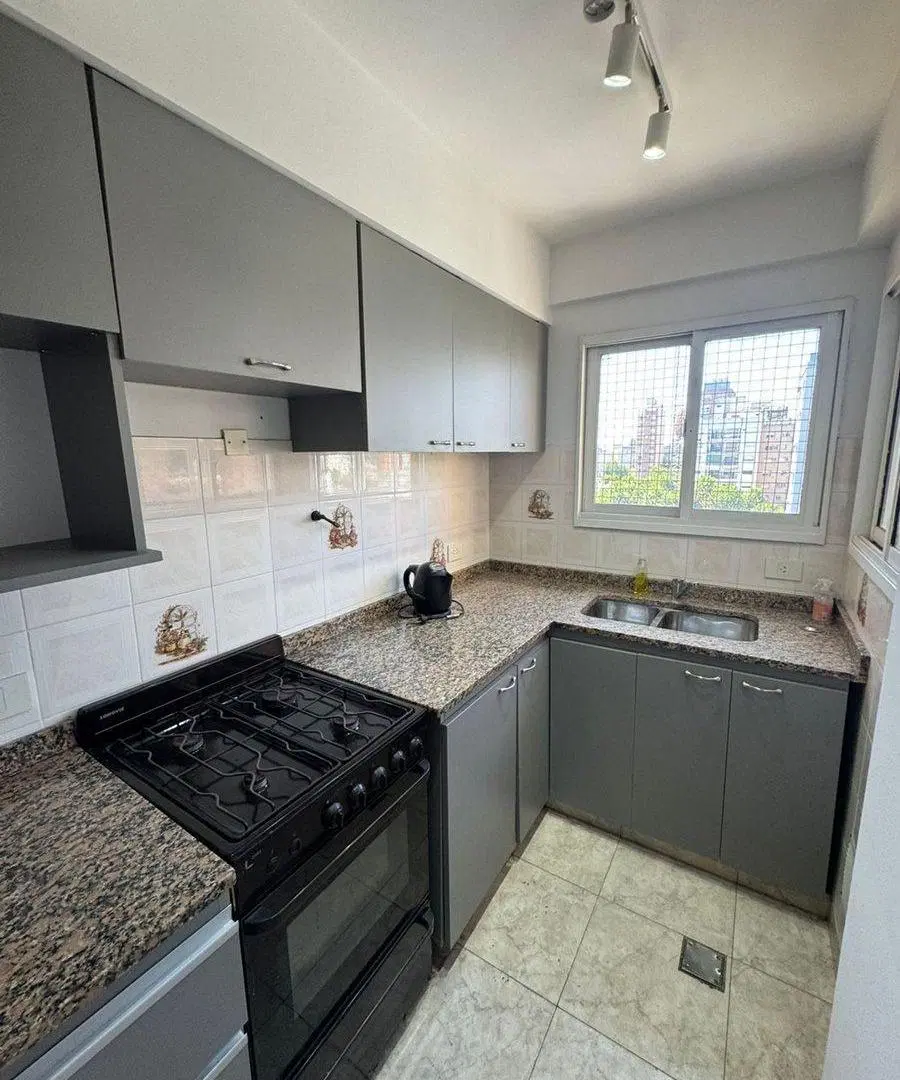 VENTA DEPARTAMENTO 3 AMBIENTES EN MORON C/COCHERA 5