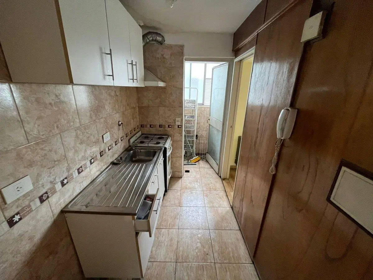 Venta Departamento 2 Ambientes Moron Centro 4