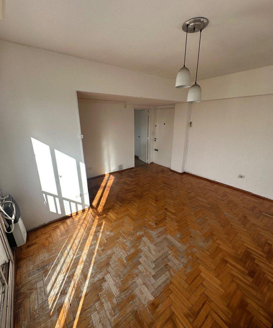 Foto de VENTA DEPARTAMENTO 3 AMBIENTES BOEDO CABA FINANCIA, imagen 2