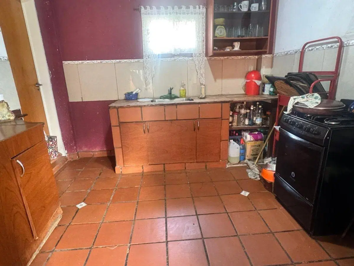 VENTA CASA QUINTA PASO DEL REY CON PILETA 8