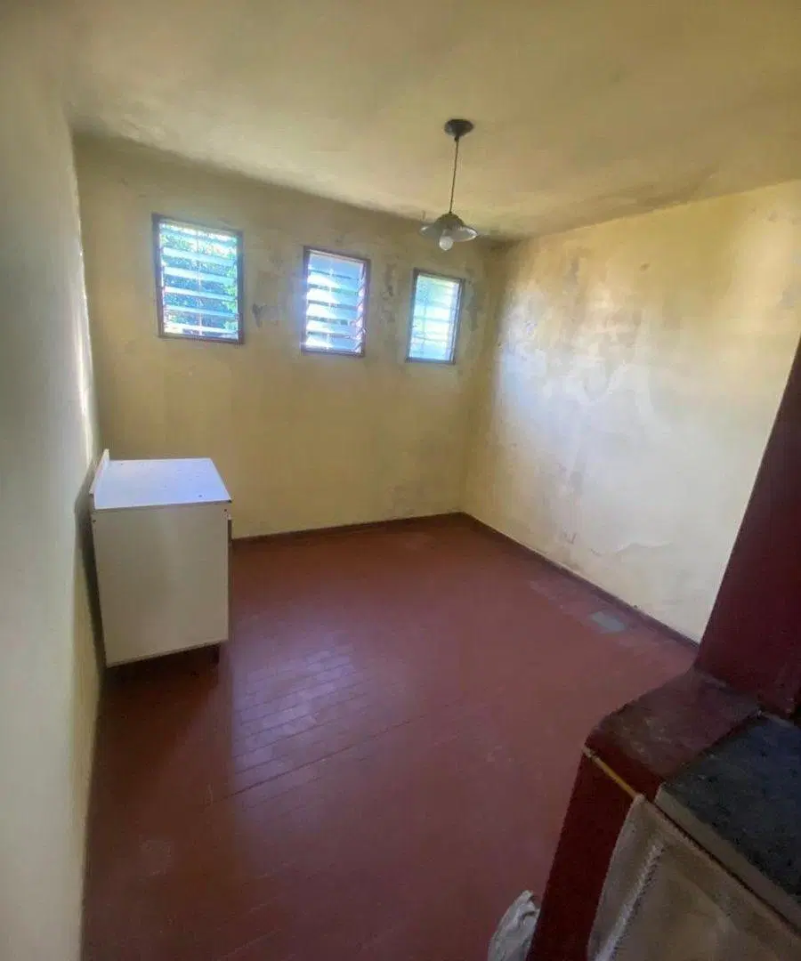 VENTA PH 2 AMBIENTES CASTELAR CON GUARDACOCHE 4