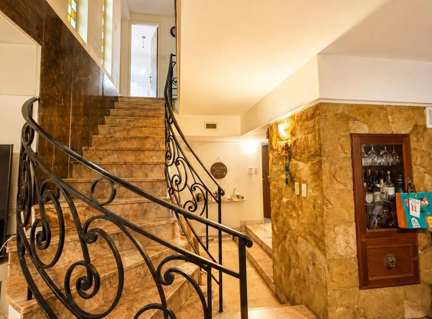 VENTA CASA 4 AMBIENTES EN MORON 5