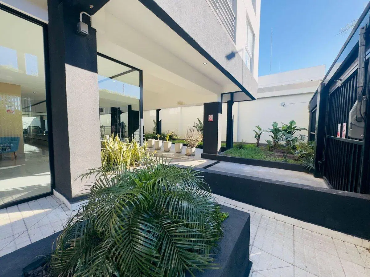 VENTA DEPARTAMENTO MONOAMBIENTE ITUZAINGO COCHERA 2