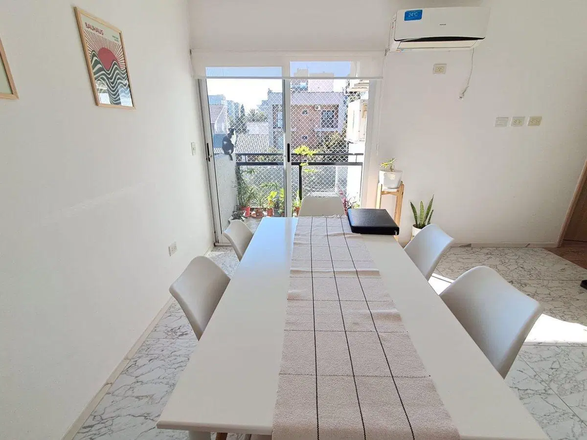 VENTA DEPARTAMENTO DOS AMBIENTES MORON CENTRO 1