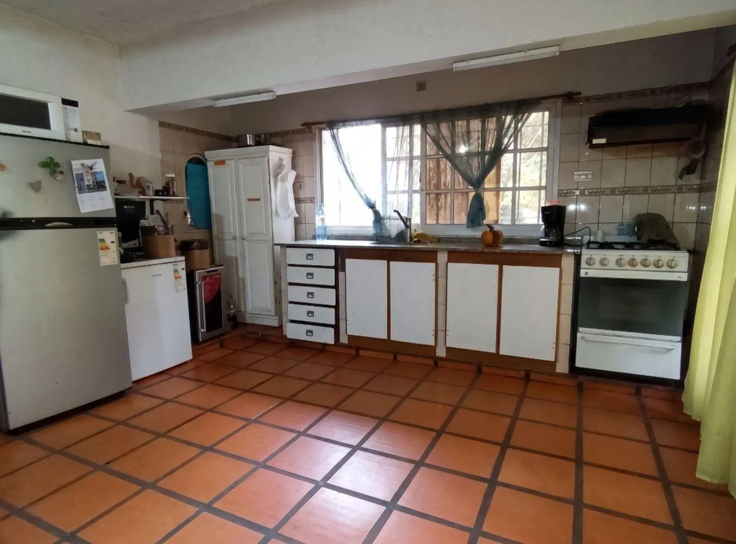 VENTA CASA QUINTA CON PILETA - PONTEVEDRA 4