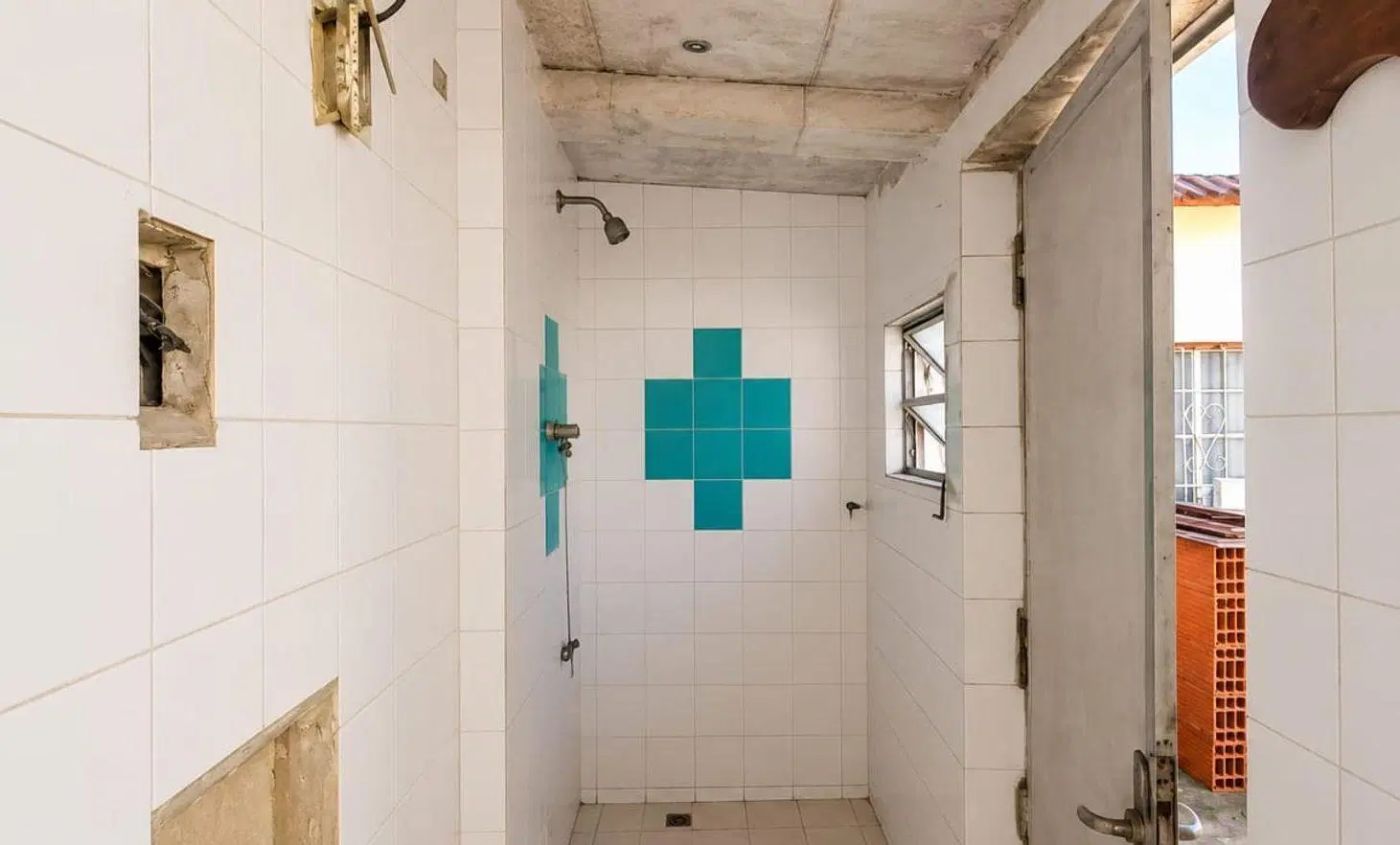VENTA LOCAL + CASA 3AMB MORÓN A ESTRENAR CON PATIO 3