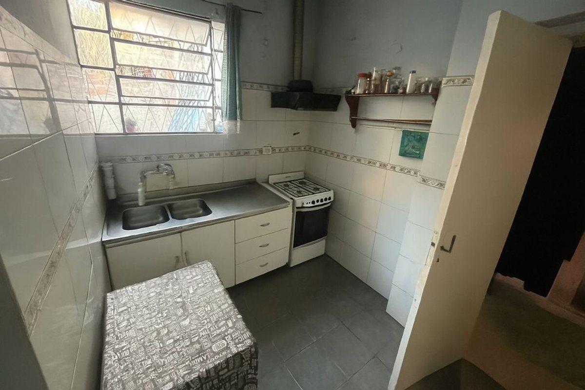 Foto de VENTA CASA 3 AMBIENTES COCHERA ITUZAINGO ESTACIÓN, imagen 4