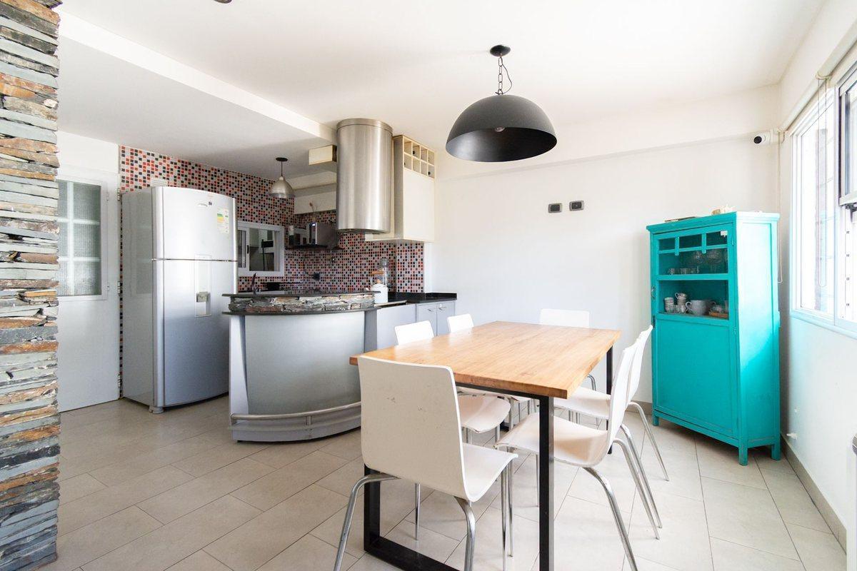 Foto de CASA EN VENTA EN CASTELAR NORTE 3 AMBIENTES, imagen 1