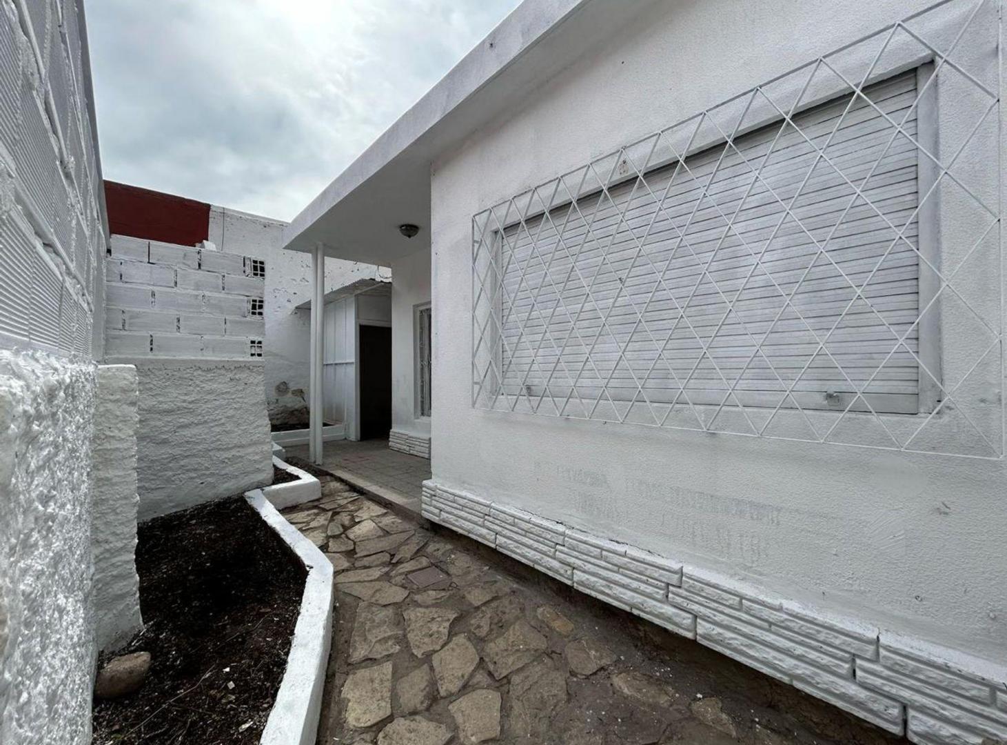 Foto de VENTA PH 3 AMBIENTES SIN EXPENSAS MORON CENTRO, imagen 2