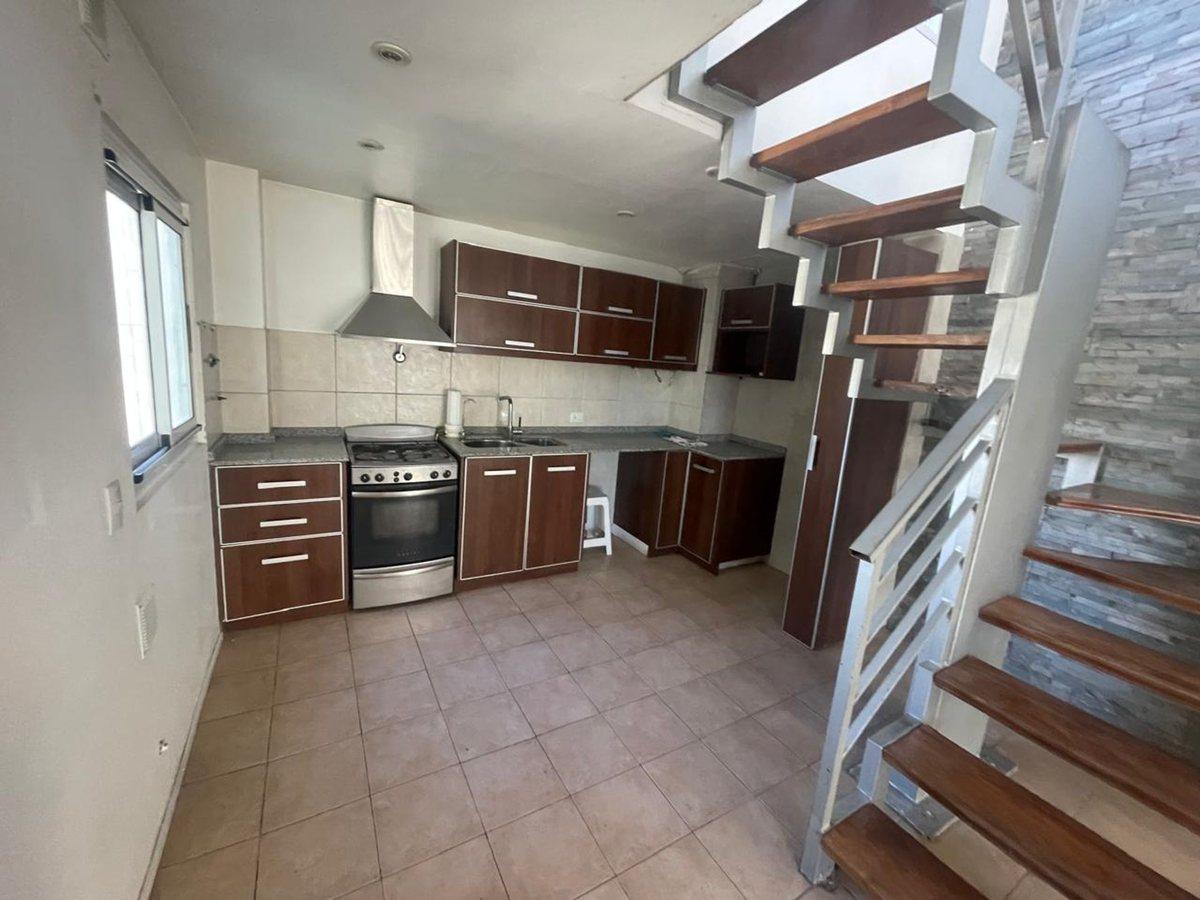 Foto de VENTA DUPLEX 4 AMBIENTES RAMOS MEJIA, imagen 4
