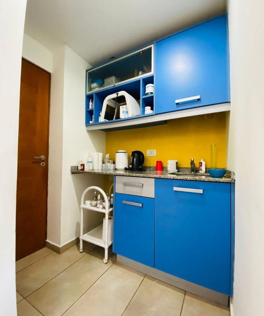 Foto de VENTA OFICINA CASTELAR NORTE COCHERA FINANCIA, imagen 5