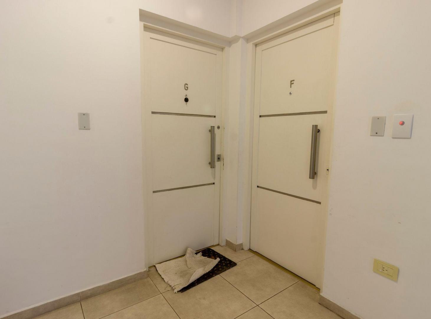 Foto de VENTA DEPARTAMENTO 2 AMBIENTES - MUNRO, imagen 5