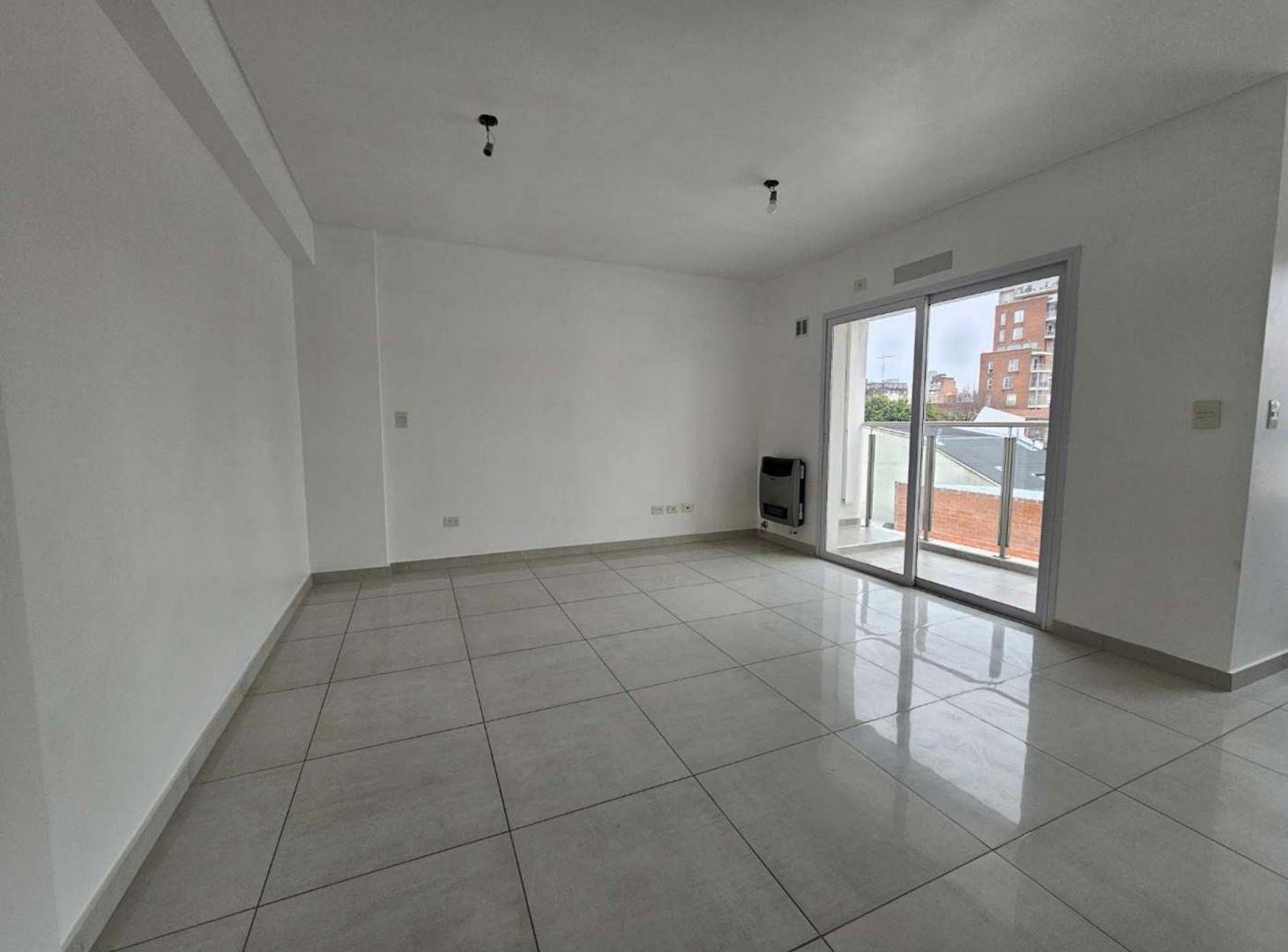 Foto de ALQUILER DEPARTAMENTO DOS AMBIENTES BALCON, imagen 3