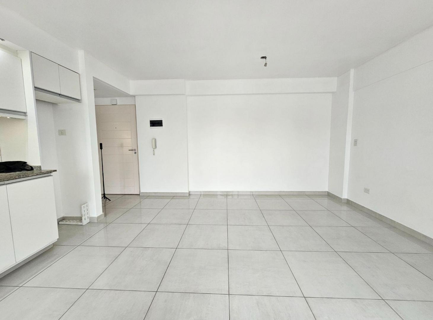 Foto de ALQUILER DEPARTAMENTO DOS AMBIENTES BALCON, imagen 4