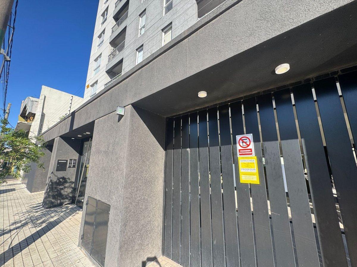 Foto de VENTA DEPARTAMENTO MONOAMBIENTE ITUZAINGO COCHERA, imagen 3