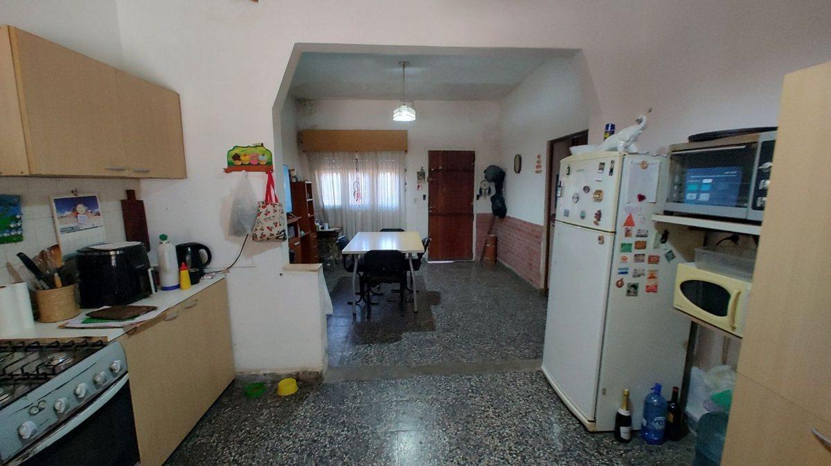 Foto de VENTA CASA 3 AMBIENTES, EL PALOMAR, APTO CREDITO!, imagen 1