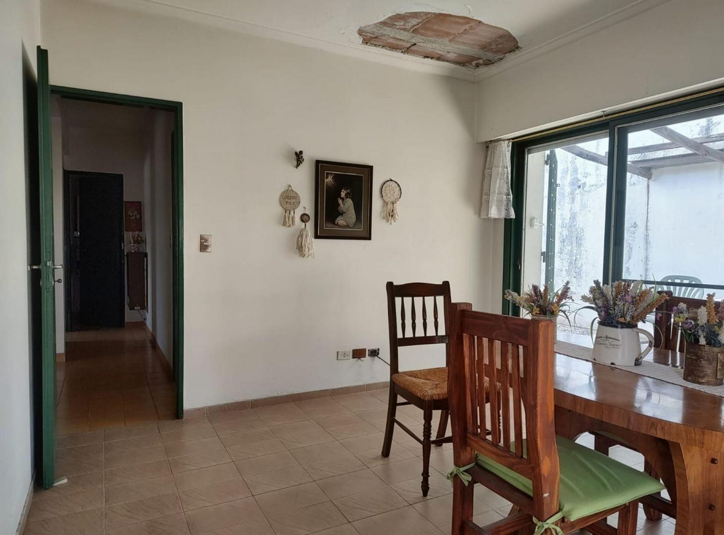 Foto de VENTA CASA PH 4 AMBIENTES, CASTELAR SUR, imagen 4