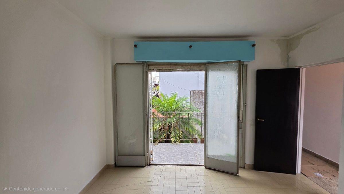 Foto de VENTA CASA/PH 5 AMBIENTES MATADEROS CABA, imagen 2