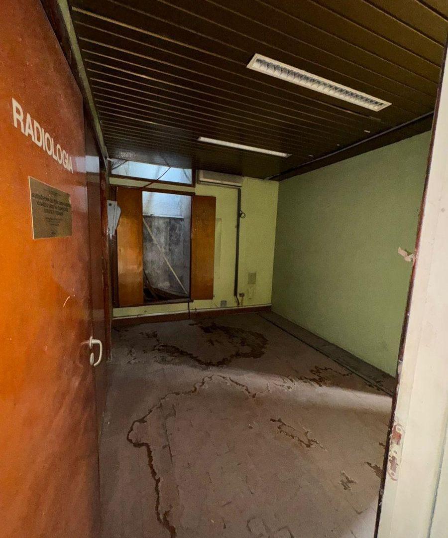 Foto de VENTA OFICINA EN MORON CENTRO 200MTS CUBIERTOS, imagen 3