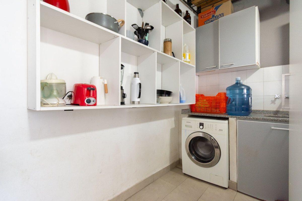 Foto de VENTA CASA EN CASTELAR NORTE 3 AMBIENTES PB, imagen 4