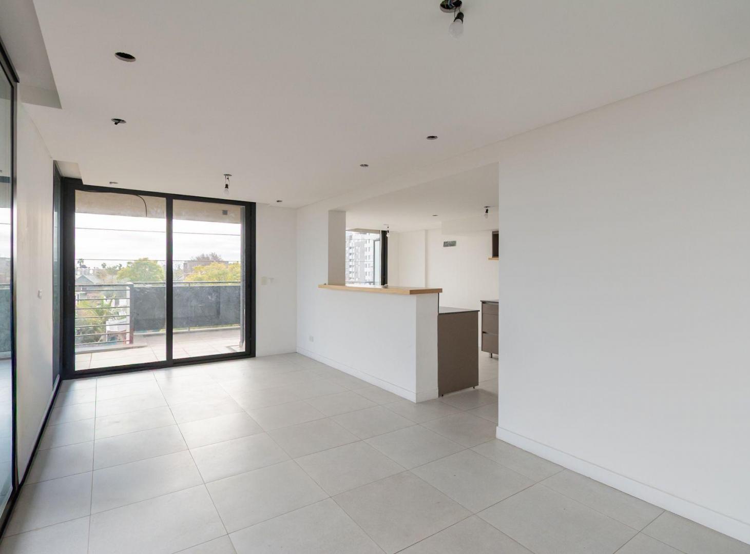 Foto de VENTA DEPARTAMENTO 3 AMB ITUZAINGO NORTE COCHERA, imagen 3