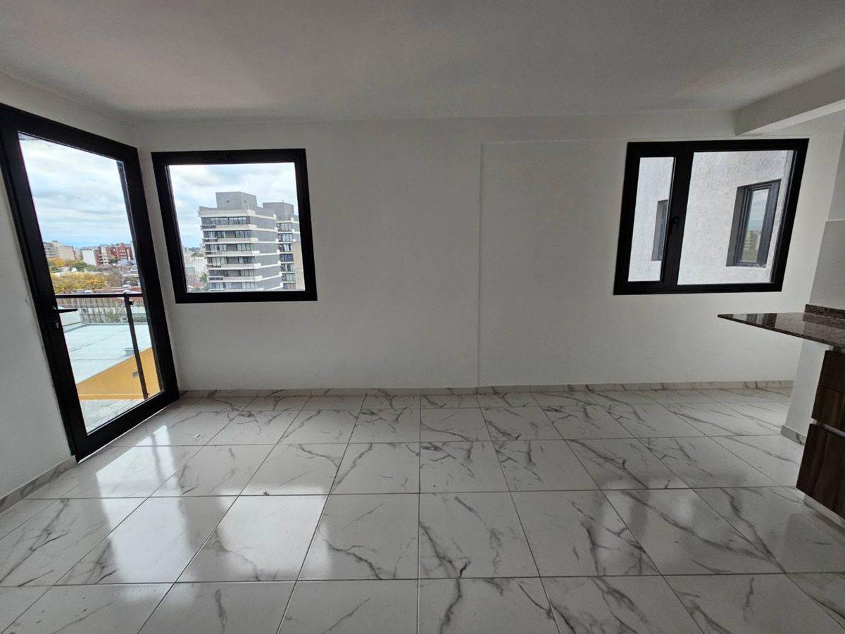 Foto de VENTA DEPARTAMENTO DOS AMBIENTES MORON COCHERA OPC, imagen 5