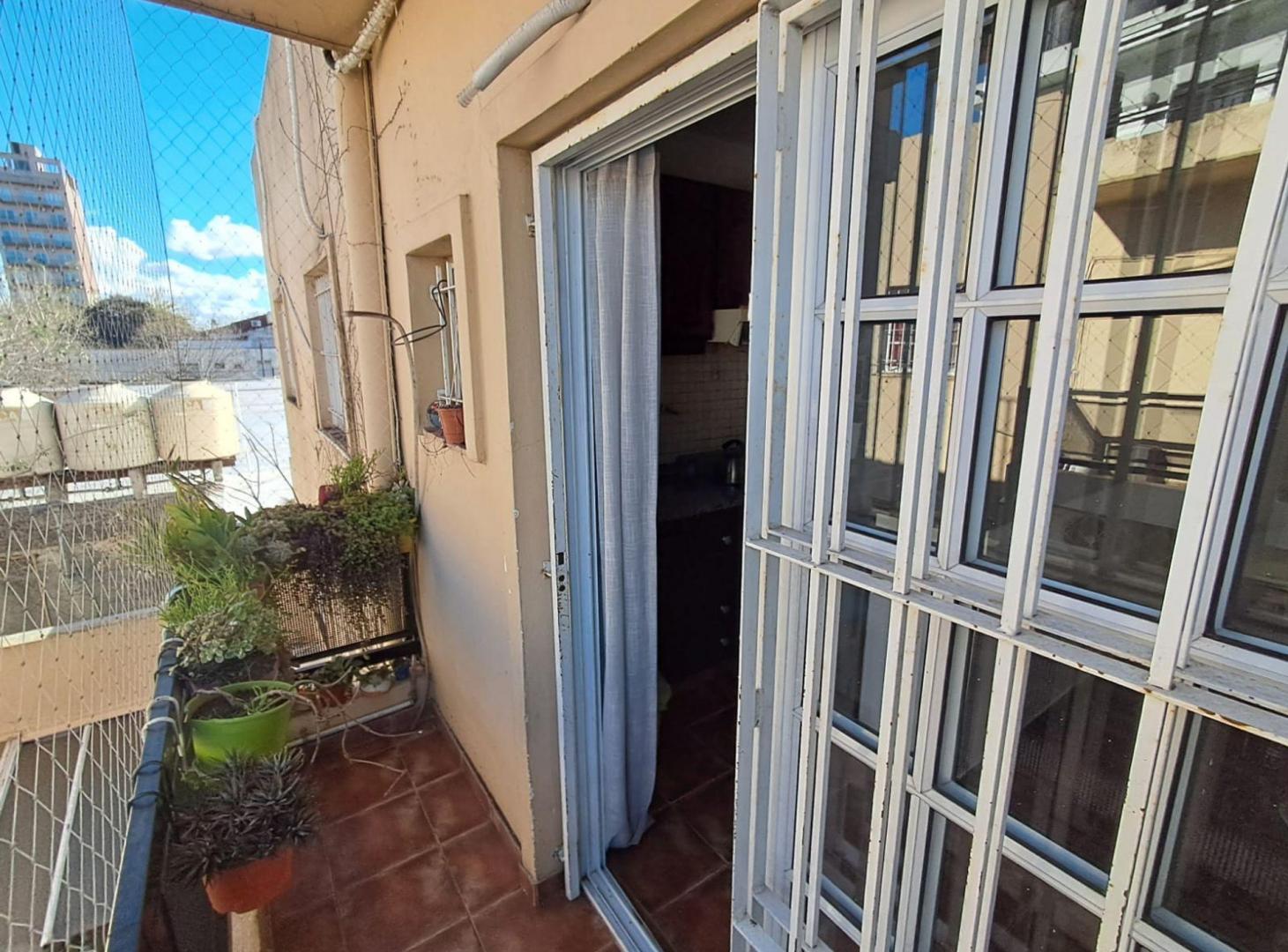 Foto de VENTA DEPARTAMENTO TRES AMBIENTES TERRAZA COCHERA, imagen 5