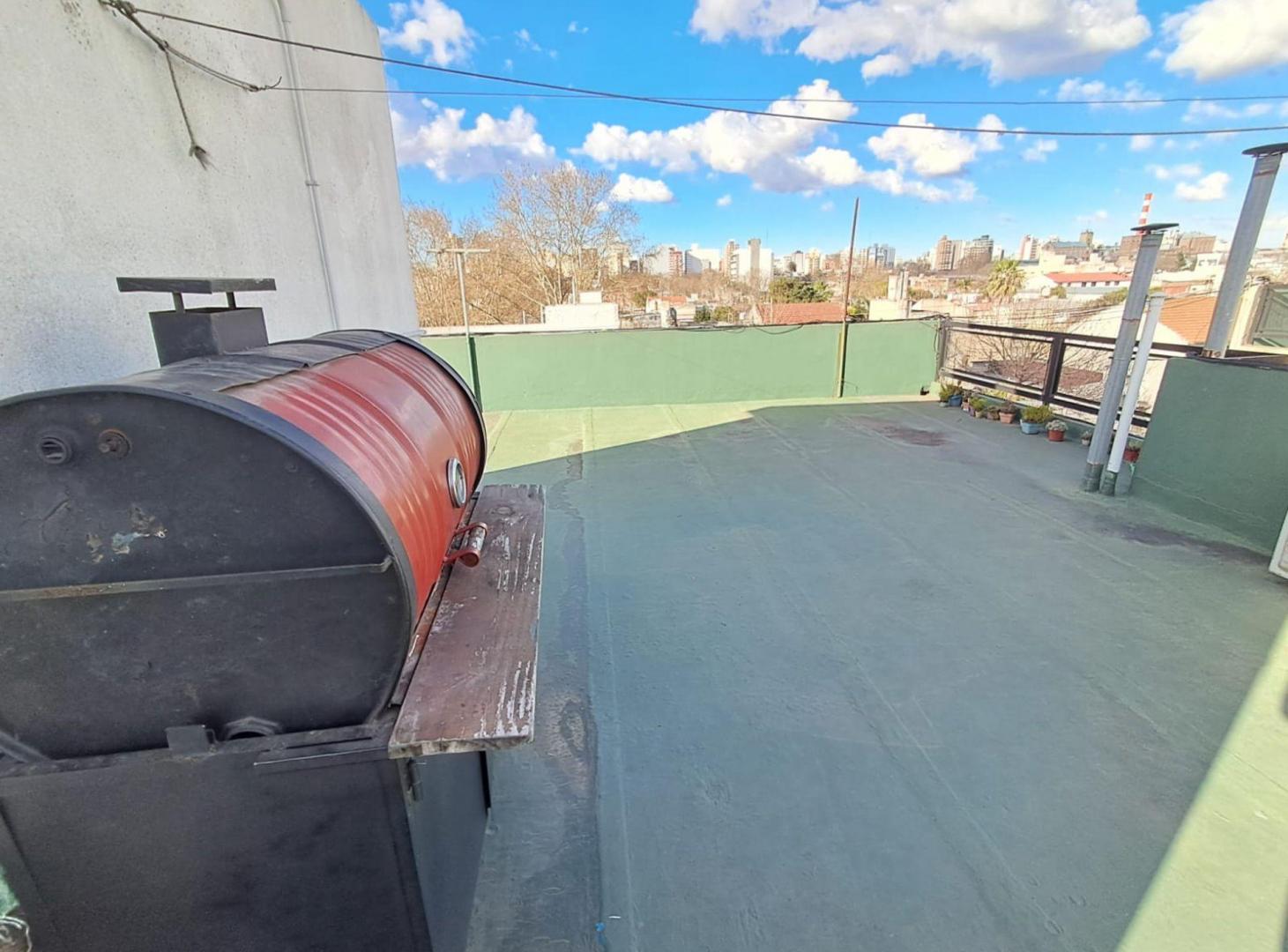 Foto de VENTA DEPARTAMENTO TRES AMBIENTES TERRAZA COCHERA, imagen 3