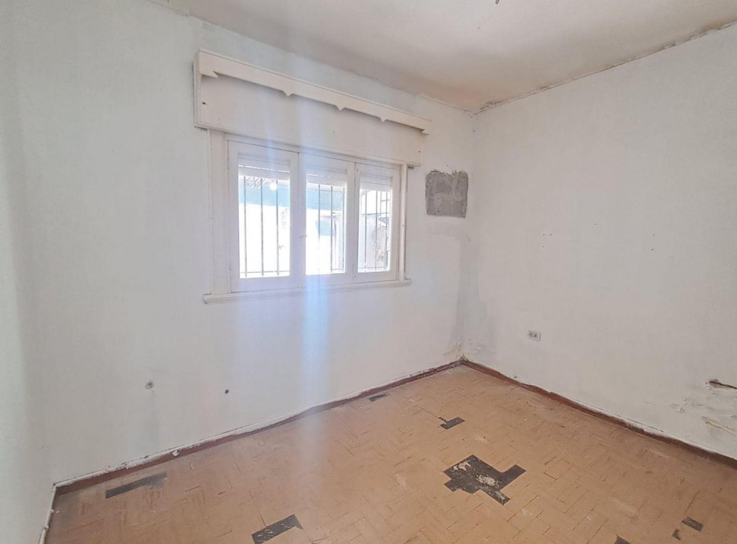 Foto de VENTA CASA 4 AMBIENTES HURLINGHAM, imagen 3