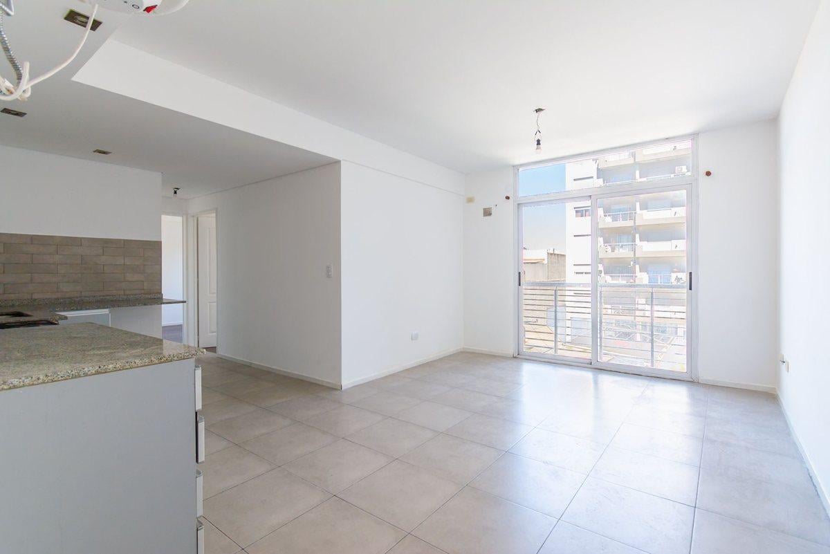 Foto de ALQUILER DEPARTAMENTO MORON 3 AMBIENTES COCHERA, imagen 4