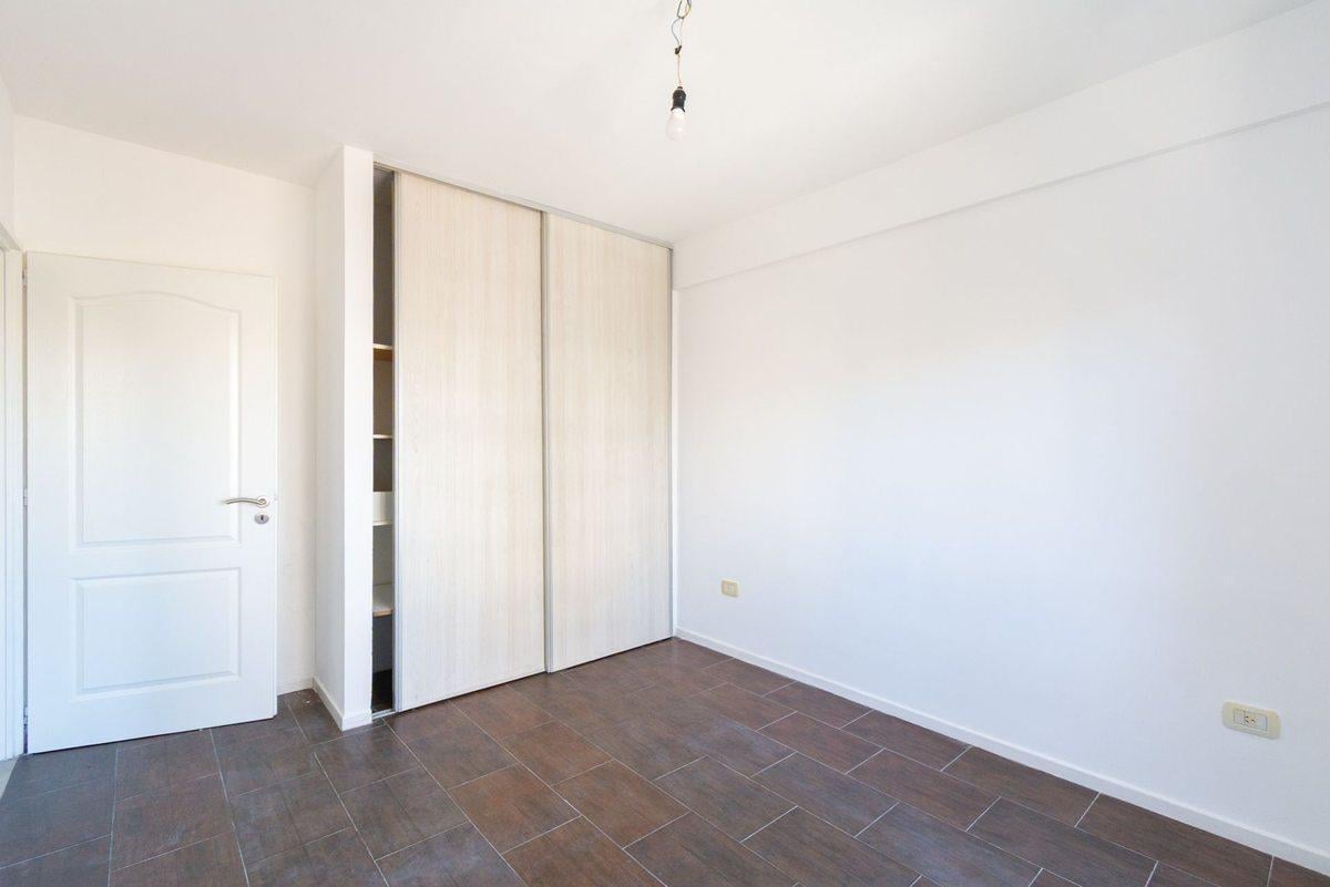 Foto de ALQUILER DEPARTAMENTO MORON 3 AMBIENTES COCHERA, imagen 3