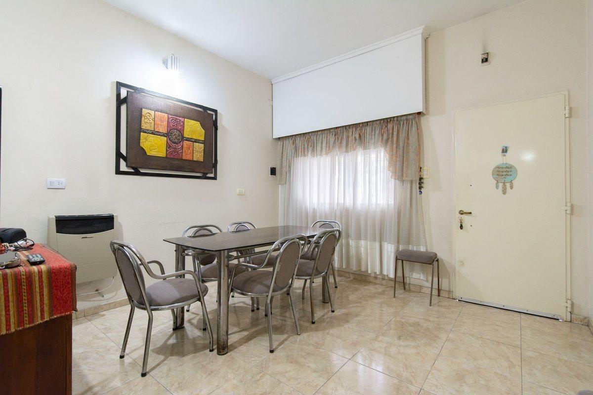 Foto de VENTA CASA DEPARTAMENTO LOCAL VILLA TESEI, imagen 1