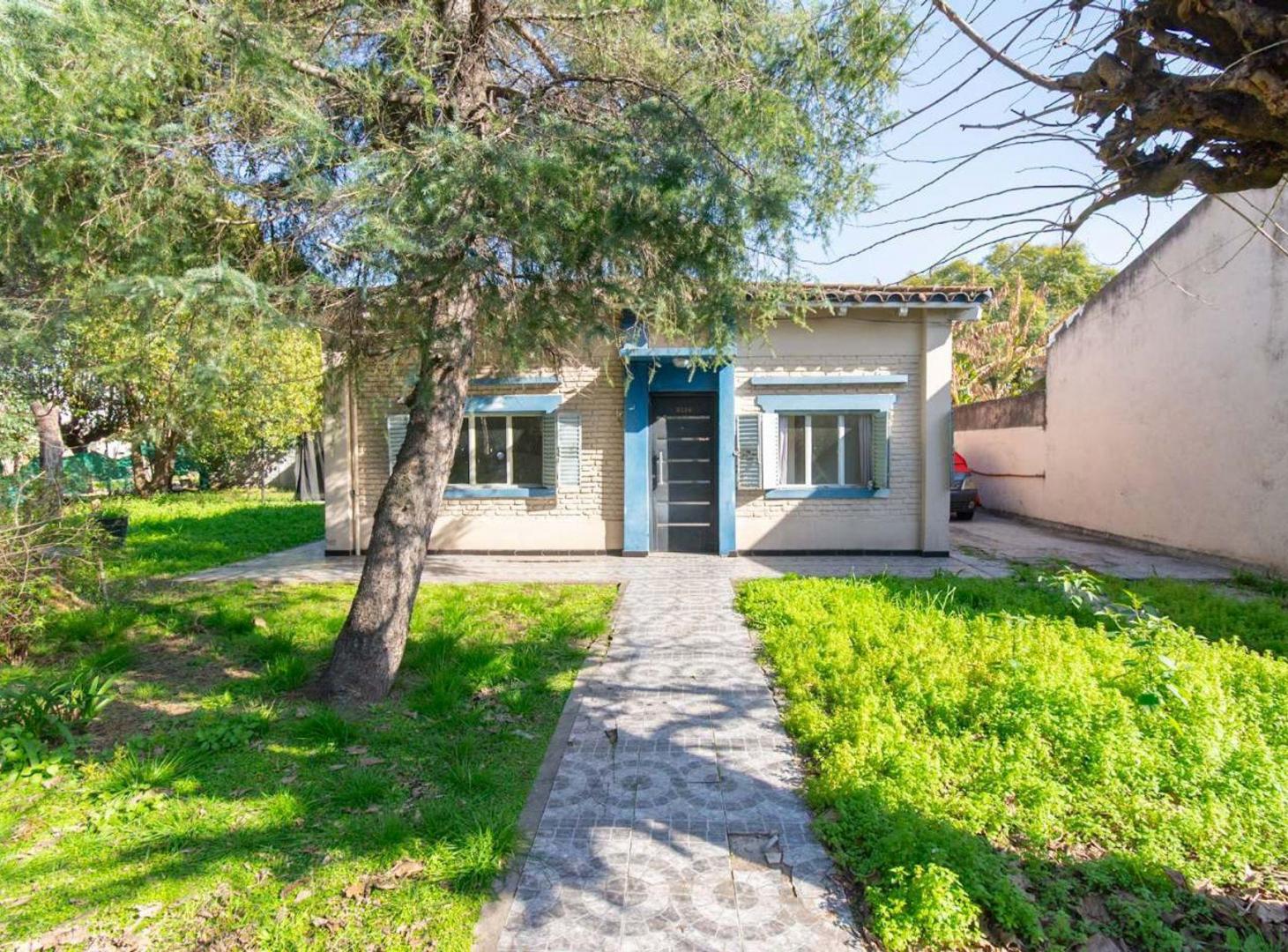 Foto de VENTA CASA CASTELAR A RECICLAR, imagen 1