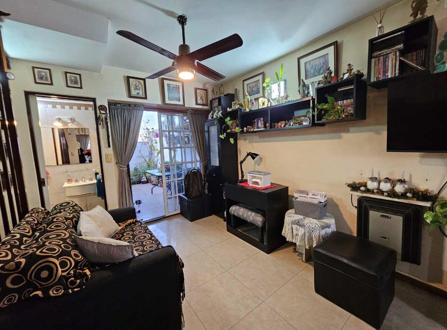 Foto de VENTA PH 3 AMBIENTES CON PATIO BALCON V LUZURIAGA, imagen 3