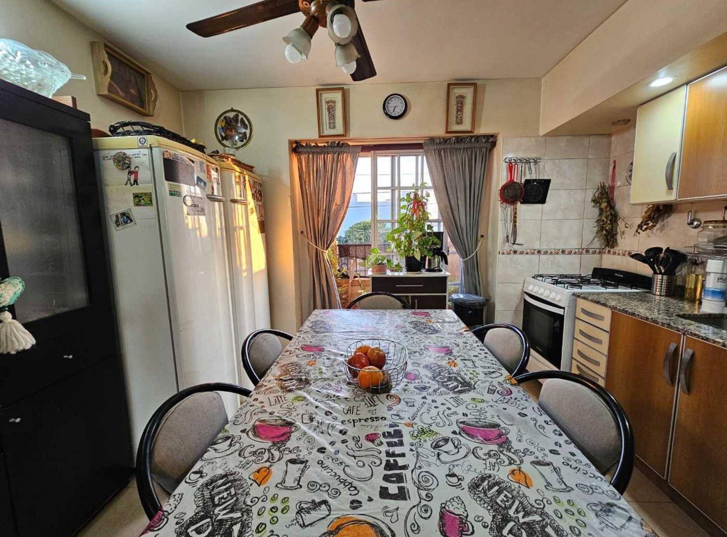 Foto de VENTA PH 3 AMBIENTES CON PATIO BALCON V LUZURIAGA, imagen 5