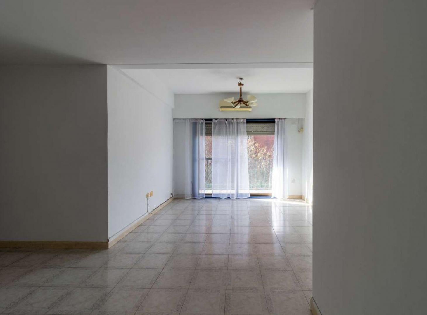 Foto de VENTA DEPARTAMENTO 3 AMBIENTES MORON -APTO CREDITO, imagen 3