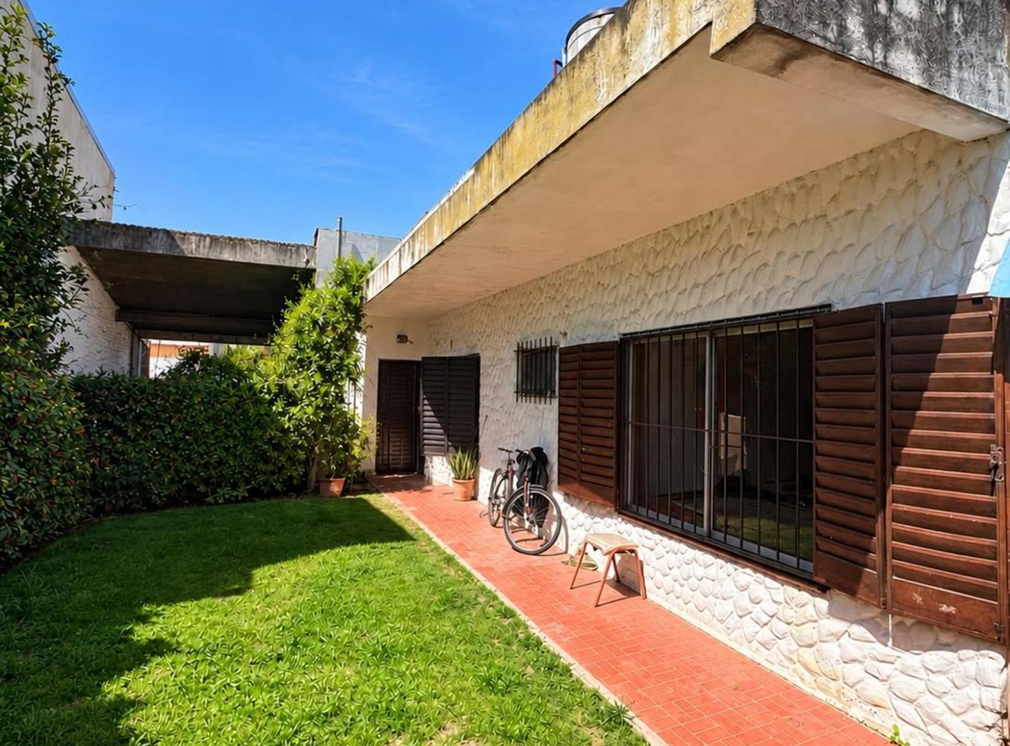 Foto de VENTA CASA 3 AMBIENTES MERLO, imagen 2