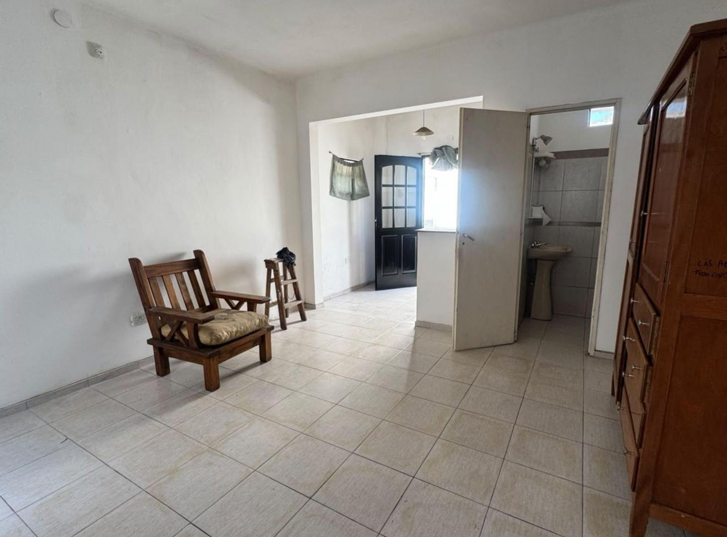 Foto de ALQUILER PH 1 AMBIENTE MORÓN - PLANTA BAJA, imagen 4