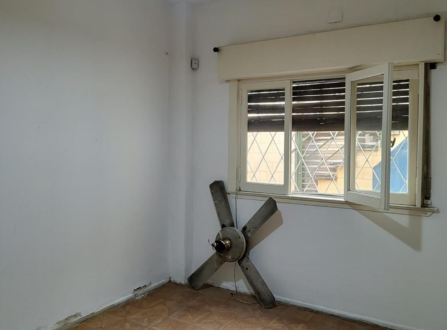 Foto de VENTA CASA PH 3 AMBIENTES MORON - TERRAZA PROPIA, imagen 3