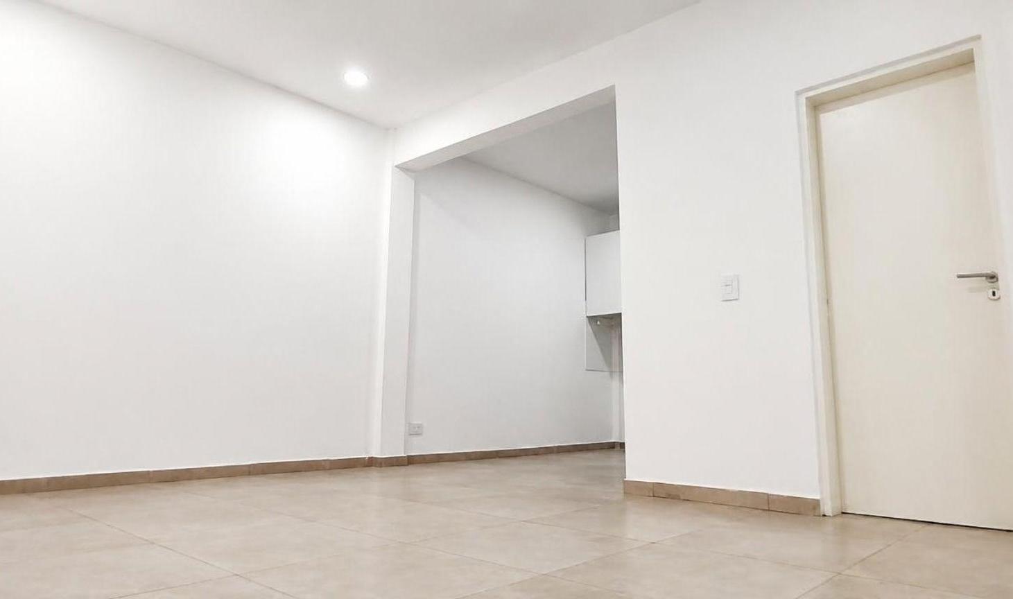 Foto de ALQUILER DTO. 2AMB MORÓN 45M2 Servicios Incluídos, imagen 1