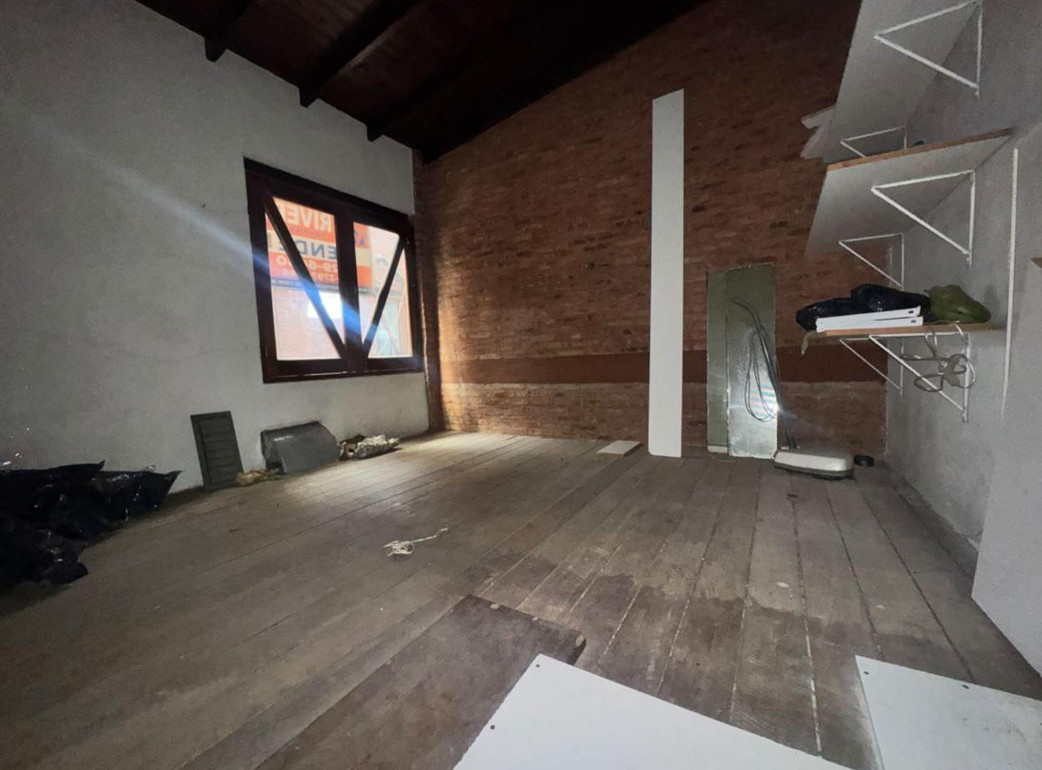 Foto de ALQUILER LOCAL COMERCIAL. GALERIA EL ESTABLO MORON, imagen 4