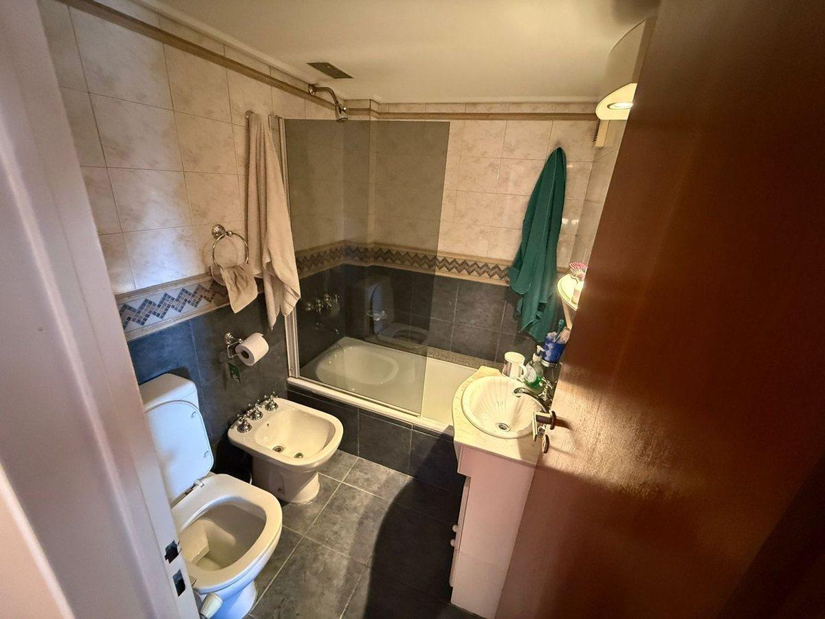 Foto de VENTA DEPARTAMENTO 4 AMBIENTES EN MORON CENTRO, imagen 5