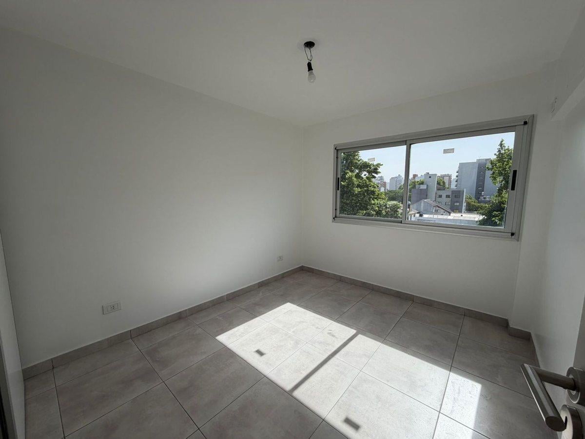 Foto de ALQUILER DEPARTAMENTO DOS AMBIENTES MORON COCHERA, imagen 3